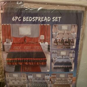Gucci Black and Red Bedspread Set